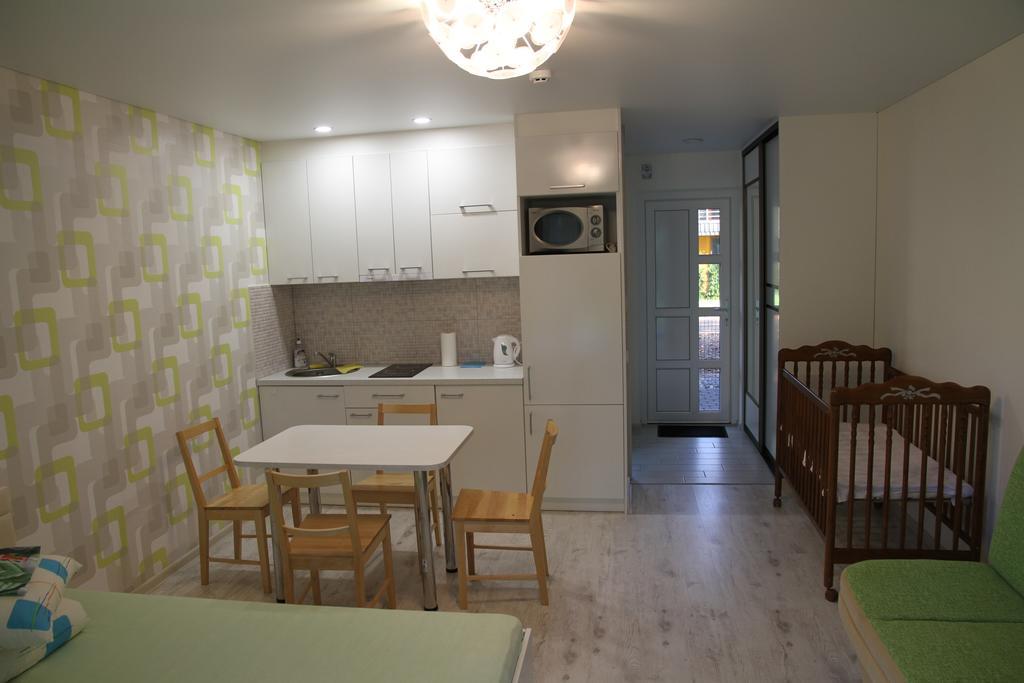 Plukiu 7 With Terrace Appartement Palanga Buitenkant foto